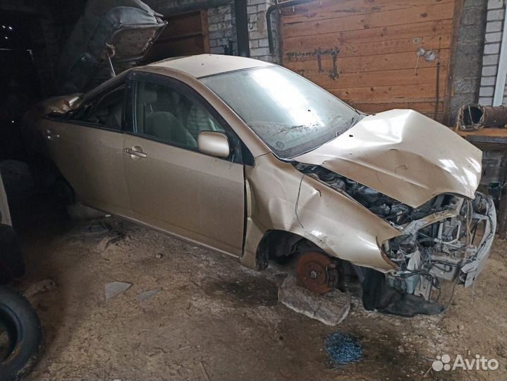 Toyota Corolla Runx 1.5 AT, 2001, битый, 220 000 км