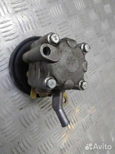 Насос гидроусилителя руля Nissan Almera 2000-2006