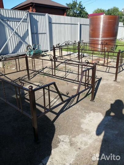 Ограда на могилу