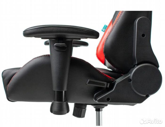 Игровое кресло Бюрократ viking 5 aero RED чер/крас