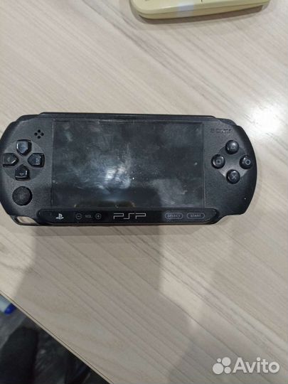PSP -1000