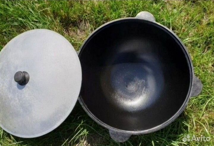 Казан узбекский чугунный