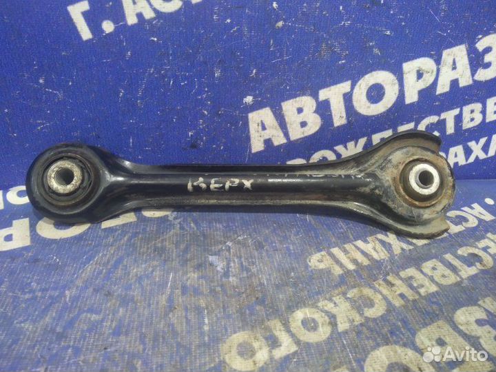 Рычаг задний правый верхний Mercedes-Benz W202