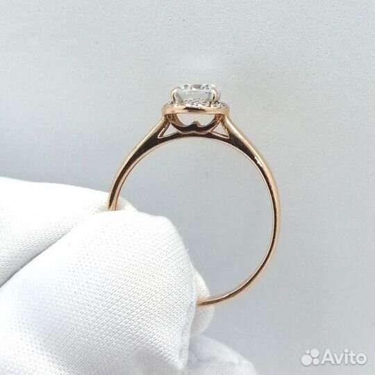 Золотое кольцо с фианитом 16,5р
