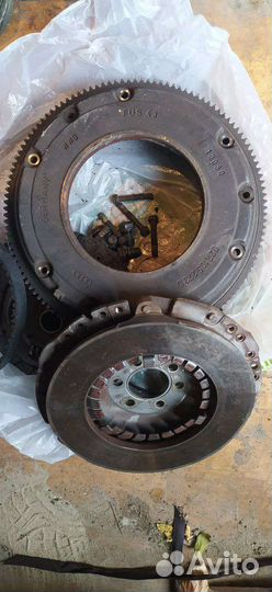 Маховик на VW Golf IV 1,4