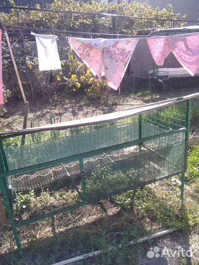 Клетки 2шт. Для цыплят можно для кроликов