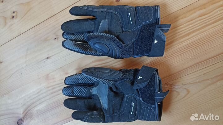 Мотоперчатки