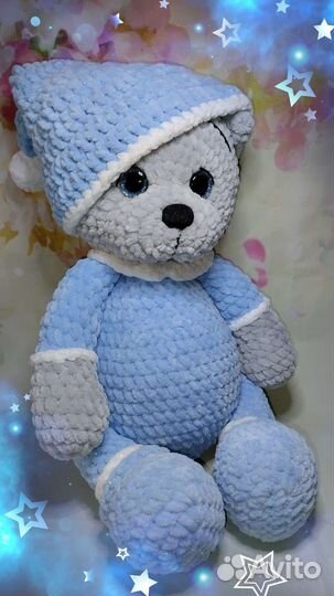 Мишка плюшевый