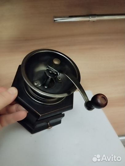 Кофемолка ручная