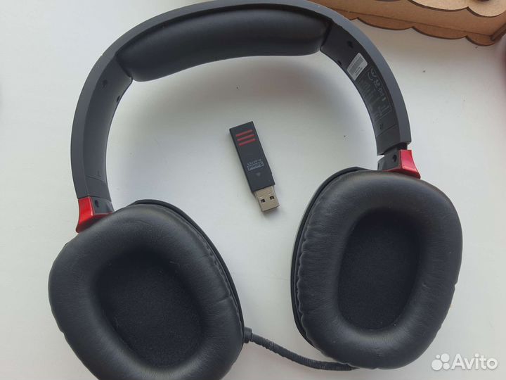 Беспроводные игровые наушники