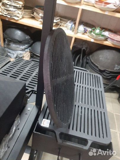 Чугунная решетка круглая