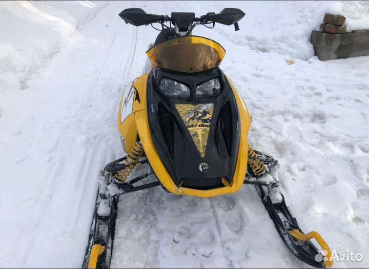 Снегоход ski-doo