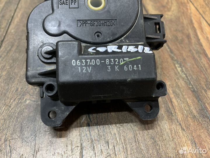 Toyota Corolla E15 Моторчик заслонки отопителя
