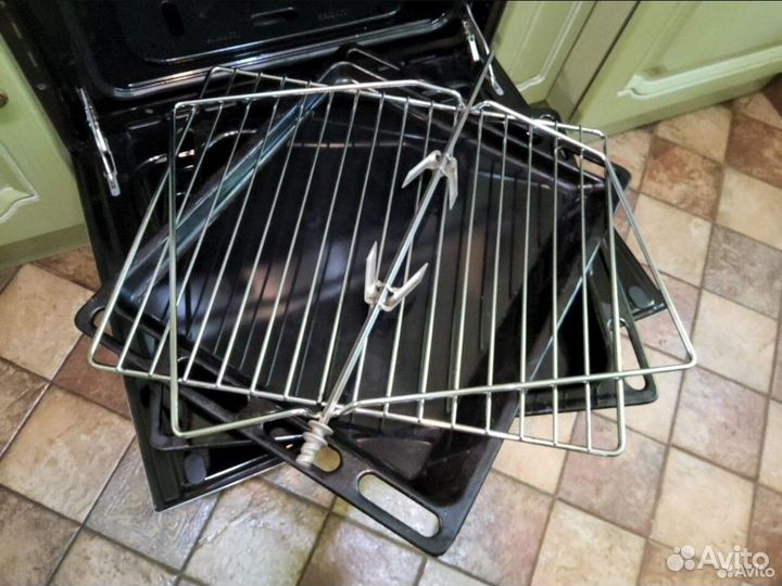 Газовый духовой шкаф Ariston FBG