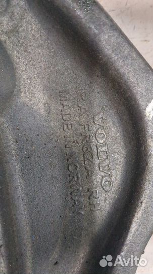 Рычаг подвески Volvo XC60 2017, 2021