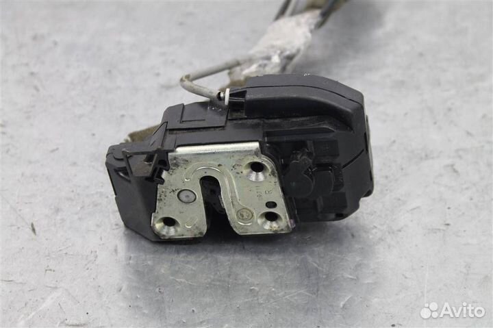 Замок двери задней правой Nissan Qashqai J10 рес