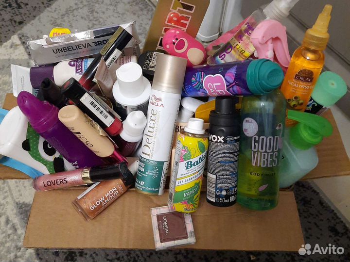 Набор косметики пакетом