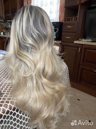 Парик из искусственных волос