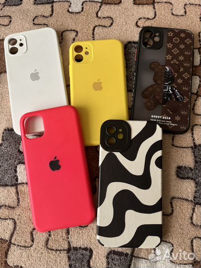 Чехол на iPhone 11