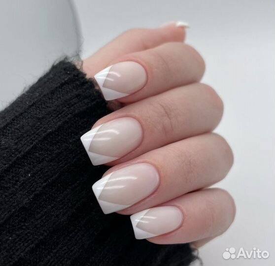 Модель на маникюр бесплатно