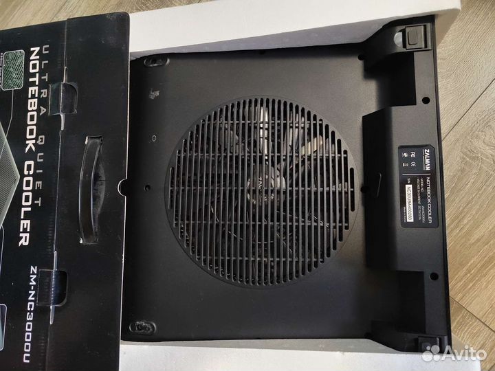 Теплоотводящая подставка Zalman zm-nc3000u