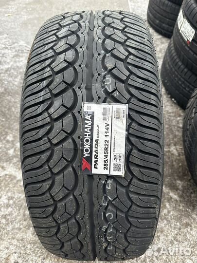 Yokohama Parada Spec-X 285/45 R22