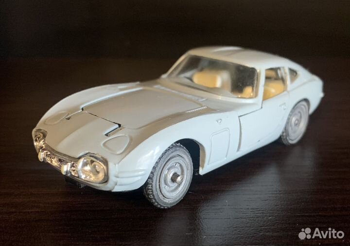 Модель автомобиля Toyota 2000 GT 1 43 римейк СССР