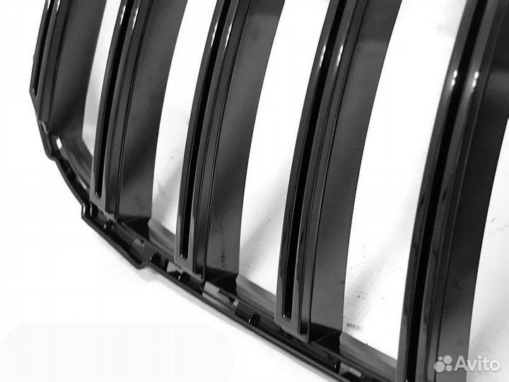 Решетка радиатора GTR Mercedes C W205 (18+) grme51