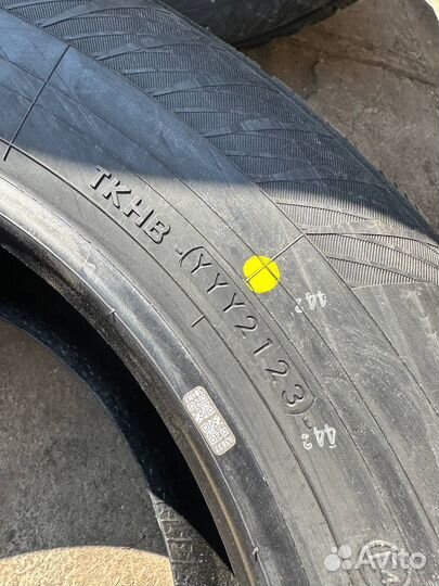 Yokohama Ice Guard IG65 215/65 R16 102T
