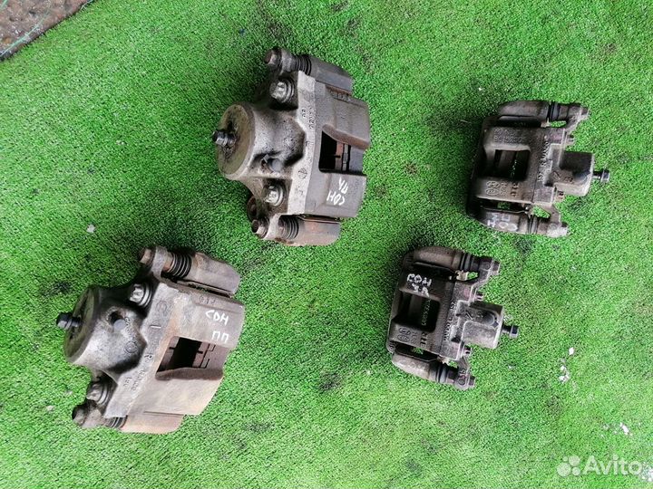 Суппорт задний левый на Hyundai Sonata 10-14