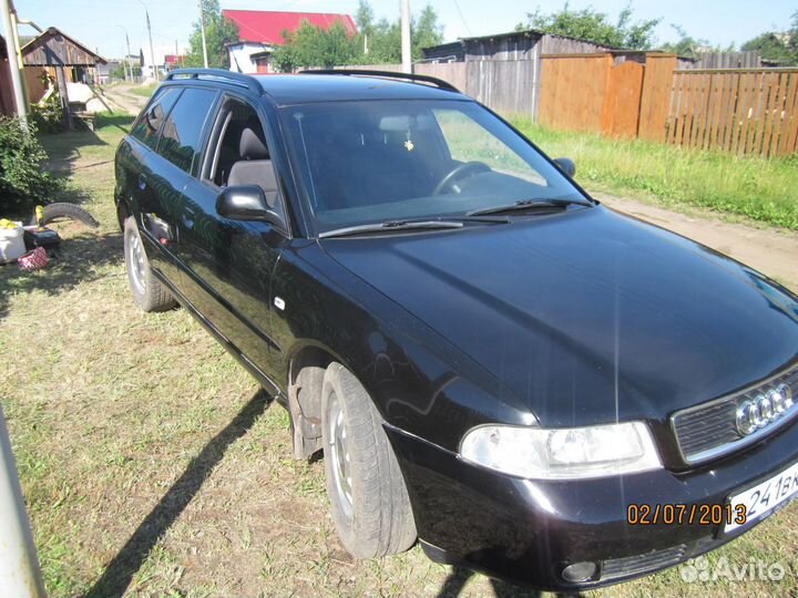 Audi A4 1.6 МТ, 2001, 350 000 км