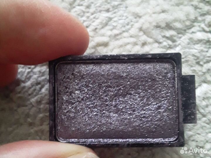 Тени для век