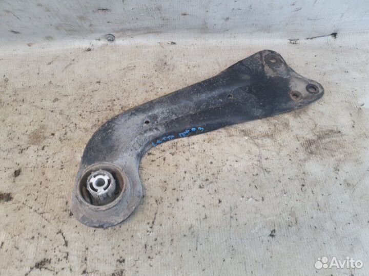 Рычаг задний правый Volkswagen Jetta B5 BSE