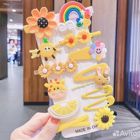 Заколки, резинки, цветные пряди, наборы для девоче