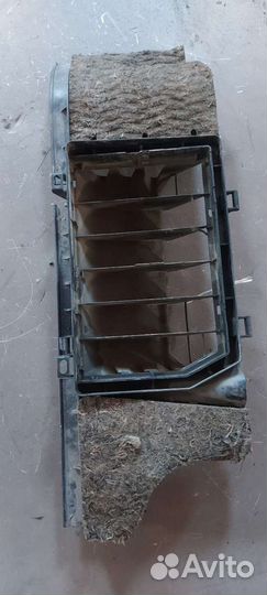 Корпус фильтра на Mercedes W140