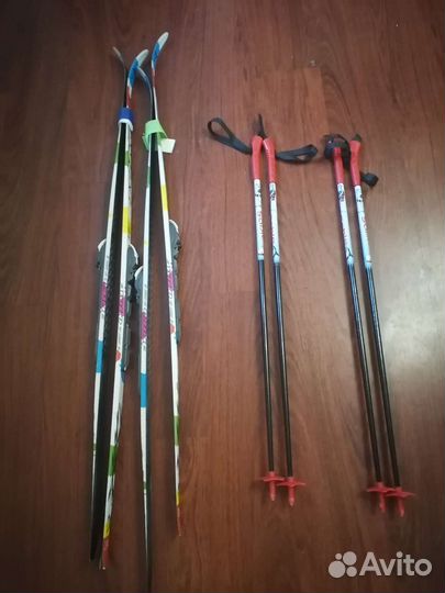 Лыжи с палками 2 пары