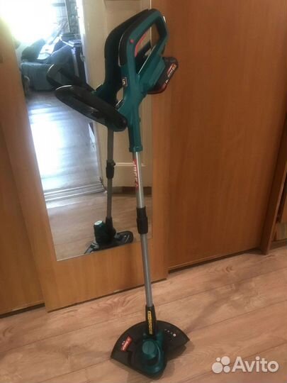 Газонокосилка электрическая