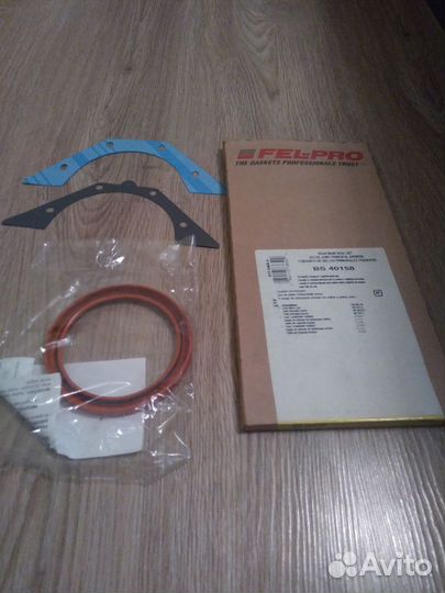 Задний сальник коленвала Ford Taurus 3,0L