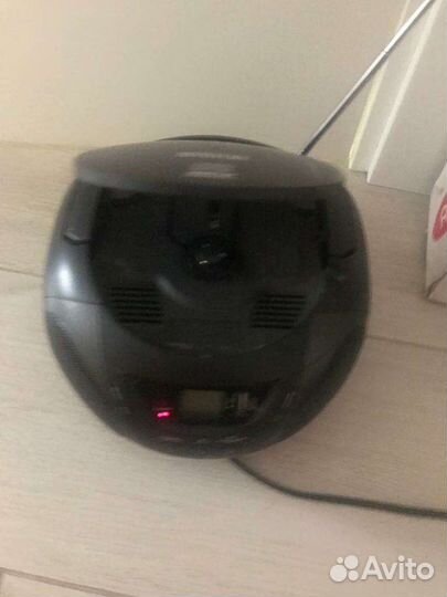 Магнитофон (мп3 диски,флешка аукс,радио