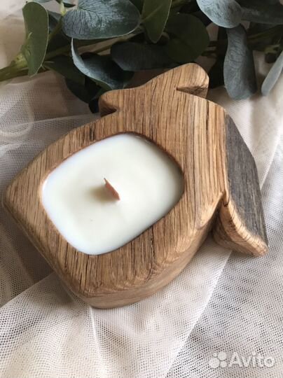 Свеча в дереве