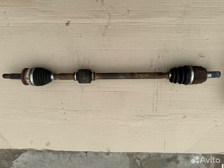 Привод передний правый Hyundai Solaris АКПП