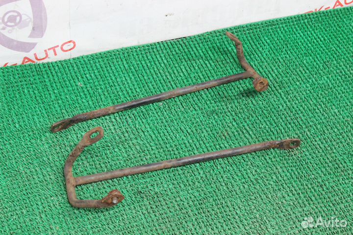 Крепеж заднего бампера Chevrolet Suburban GMT400