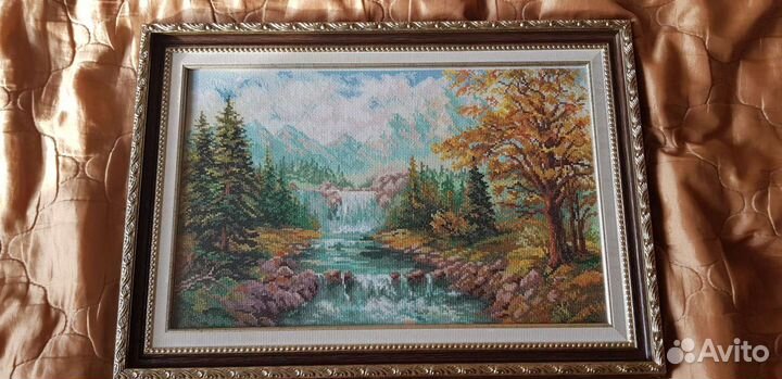 Картина вышитая крестиком