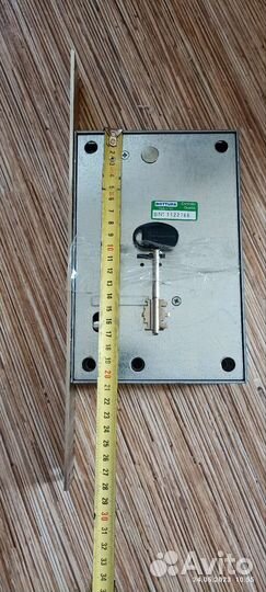 Дверной замок Mottura