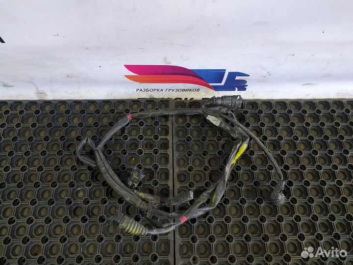 Проводка фар правая Daf XF105