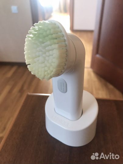 Щетка для лица Clinique Sonic System