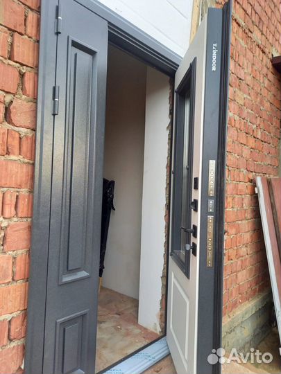 Дверь входная металлическая уличная