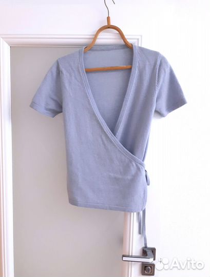 Кашемировый джемпер в стиле балерины на запах