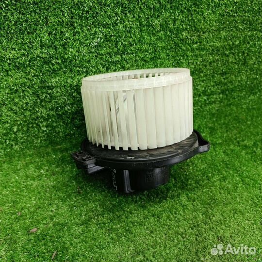 Моторчик печки Geely MK Cross 2013 1301020195