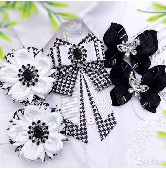 Школьный набор, галстук, брошь, бантики